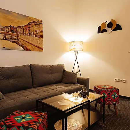 Peace Sarajevo, 72 M2, Free Parking Apartament