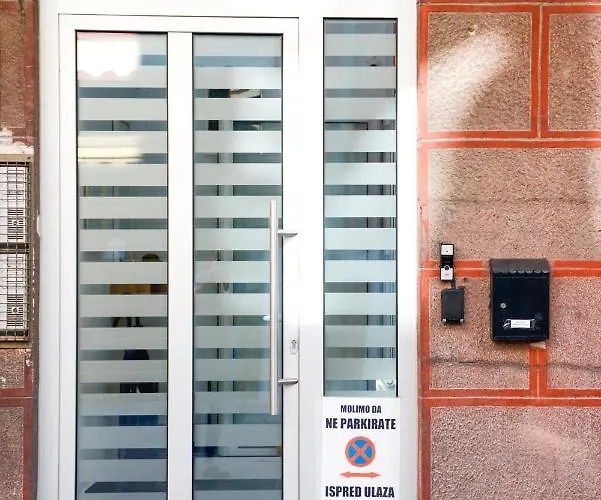 Apartment Peace Sarajevo, 72 M2, Free Parking *