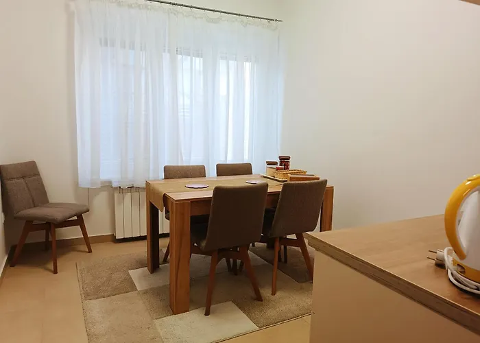 Apartment Peace Sarajevo, 72 M2, Free Parking